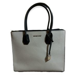 Mercer Medium Two-Tone Pebbled Leather Crossbody Bag | Gray and Black